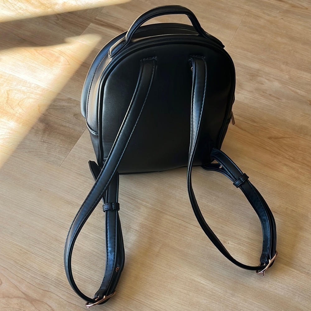 Matt & Nat Balimina Black Vegan Backpack - Picture 9 of 12